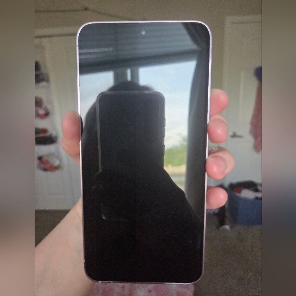 Samsung Galaxy S23 - Picture 3 of 4